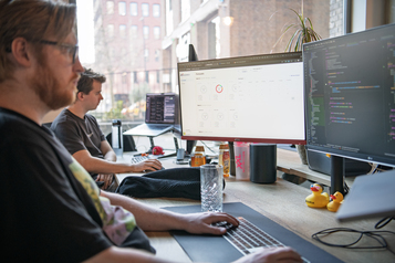 Home 10 job en stefan werken aan id logistics